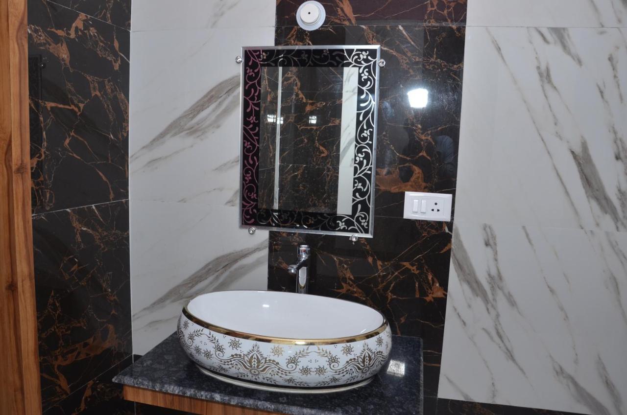 Hotel Blue Bell Raiwala Zewnętrze zdjęcie